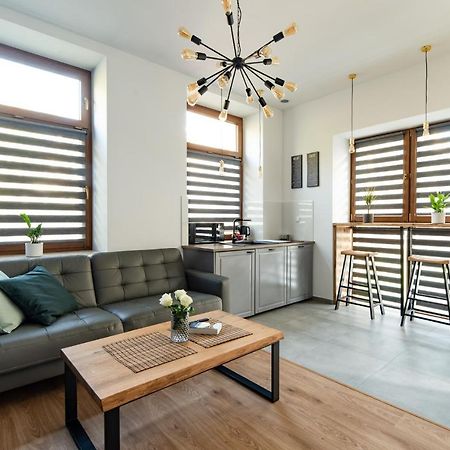 Neo Unique & Bright Apartments, Free Parking, 15Min Old Town & Kazimierz - By Homelike 克拉科夫 外观 照片